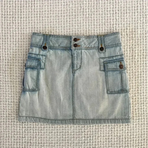 VINTAGE Y2K Old Navy Denim Mini Skirt - Picture 3 of 4